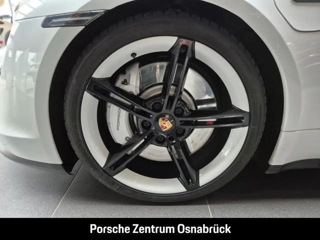 Porsche Taycan 4S
