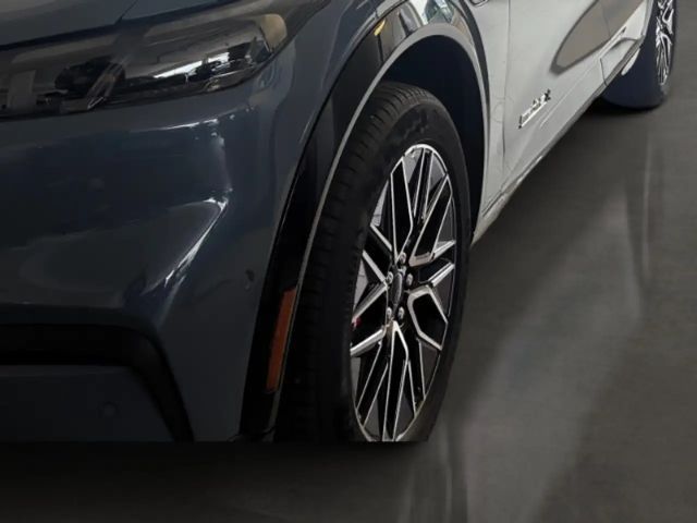 Ford Mustang Mach-E Premium RWD