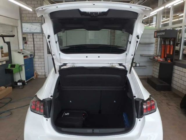 Peugeot E-208 Active Pack