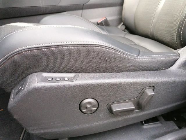 Peugeot 3008 EAT8 GT-Line Hybrid