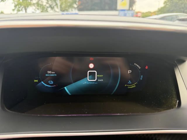 Peugeot E-2008 Allure Pack