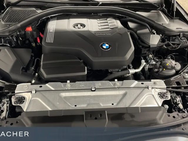 BMW 320 320i M-Sport Sedan xDrive