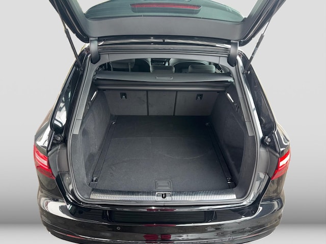 Audi A4 40 TFSI Avant S-Line S-Tronic