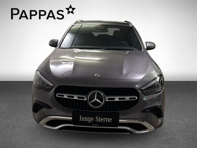 Mercedes-Benz GLA 220 4MATIC GLA 220 d