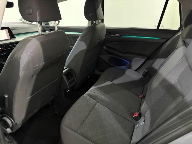 Volkswagen Golf 2.0 TDI DSG Life Variant