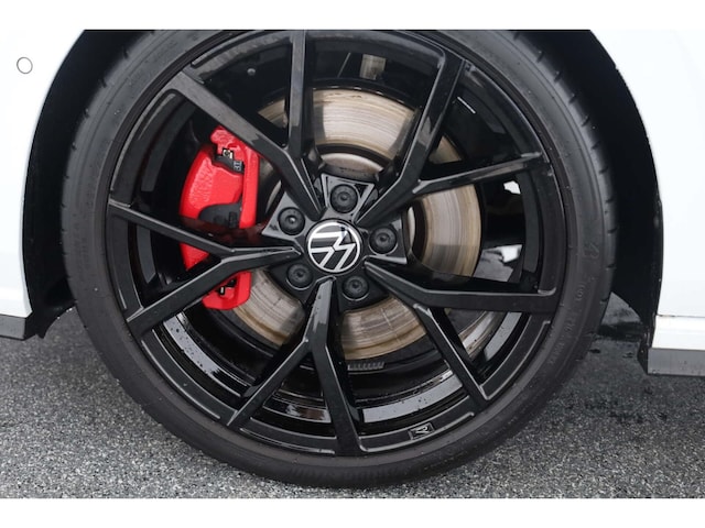 Volkswagen Golf 2.0 TSI Style