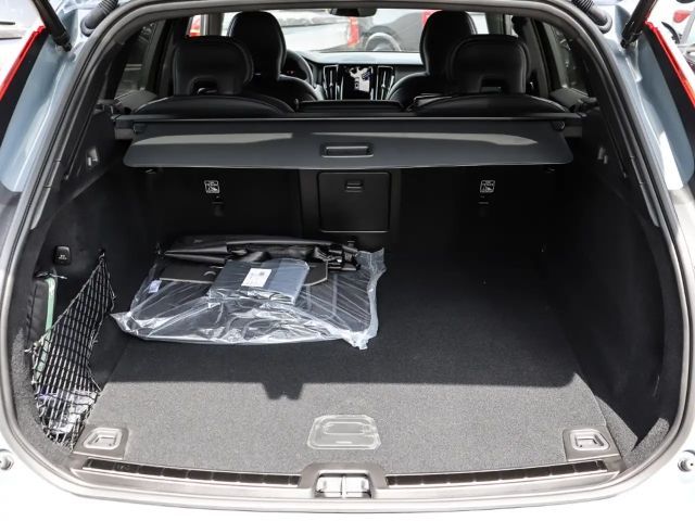 Volvo XC60 Dark Plus