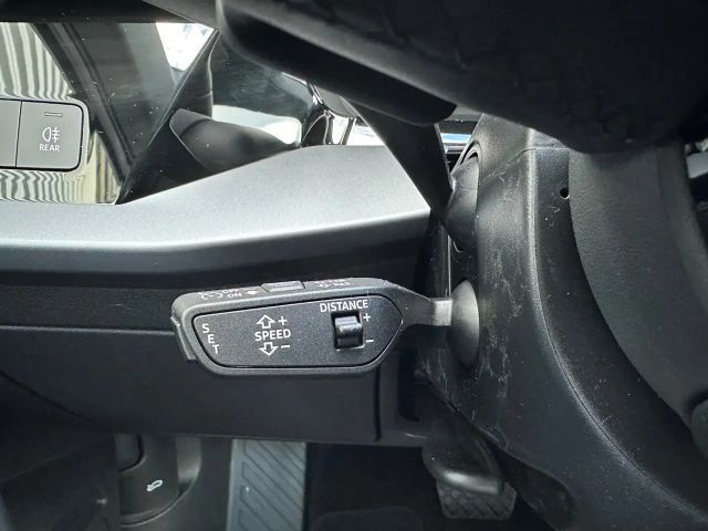 Audi A3 30 TFSI Sedan