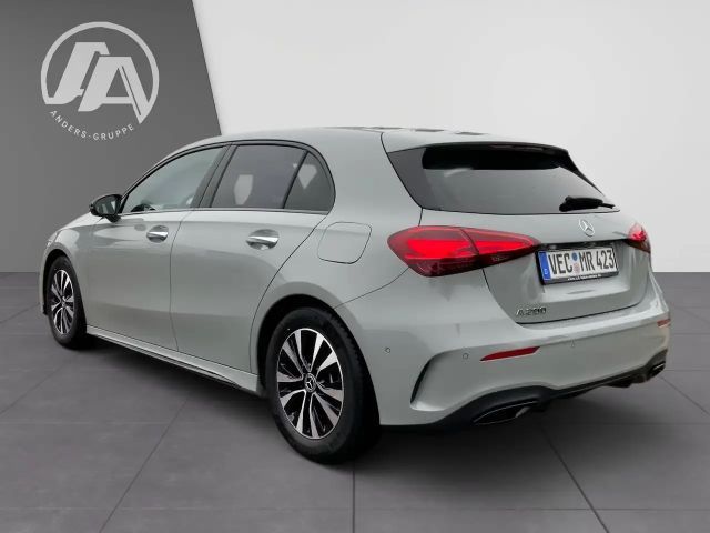 Mercedes-Benz A 200 AMG Line