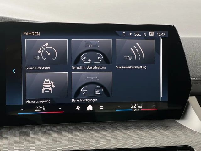 BMW 220 220i Active Tourer