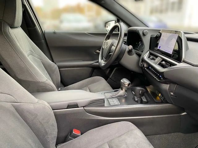 Lexus UX 250h Style Edition