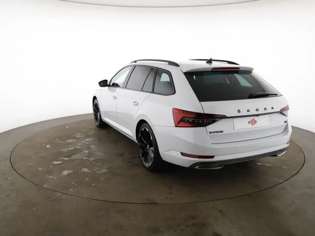 Skoda Superb Sportline iV