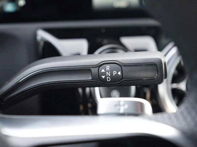 Mercedes-Benz A 200 AMG Line