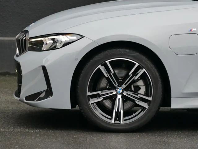 BMW 330 330e M-Sport Sedan