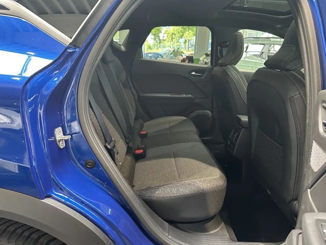 Renault Captur Hybrid Techno