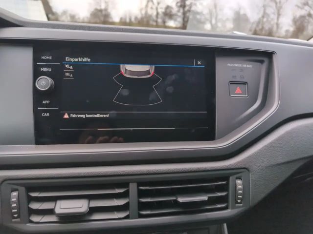 Volkswagen Polo VI 1.0 Apple Car Play Sitzhzg. Einparkhilfe Klima
