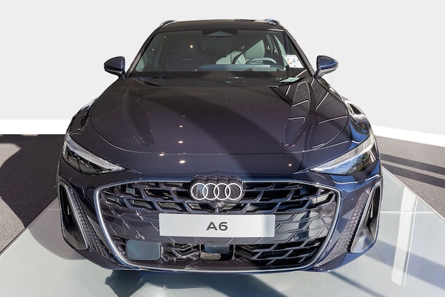 Audi A6 Avant Quattro S-Tronic