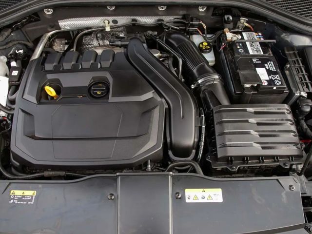 Volkswagen Tiguan 1.5 TSI DSG R-Line