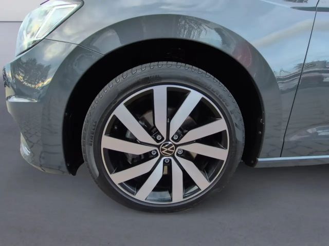 Volkswagen Touran 1.5 TSI DSG Highline