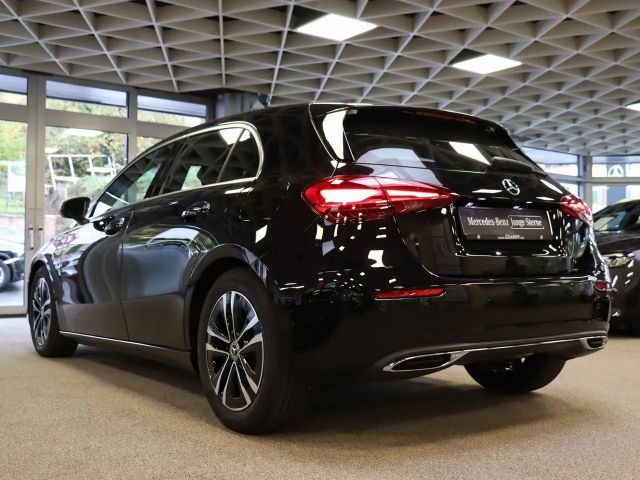 Mercedes-Benz A 180 Progressive