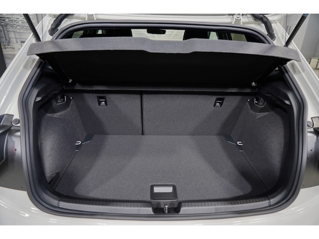 Volkswagen Polo 1.0 TSI DSG R-Line