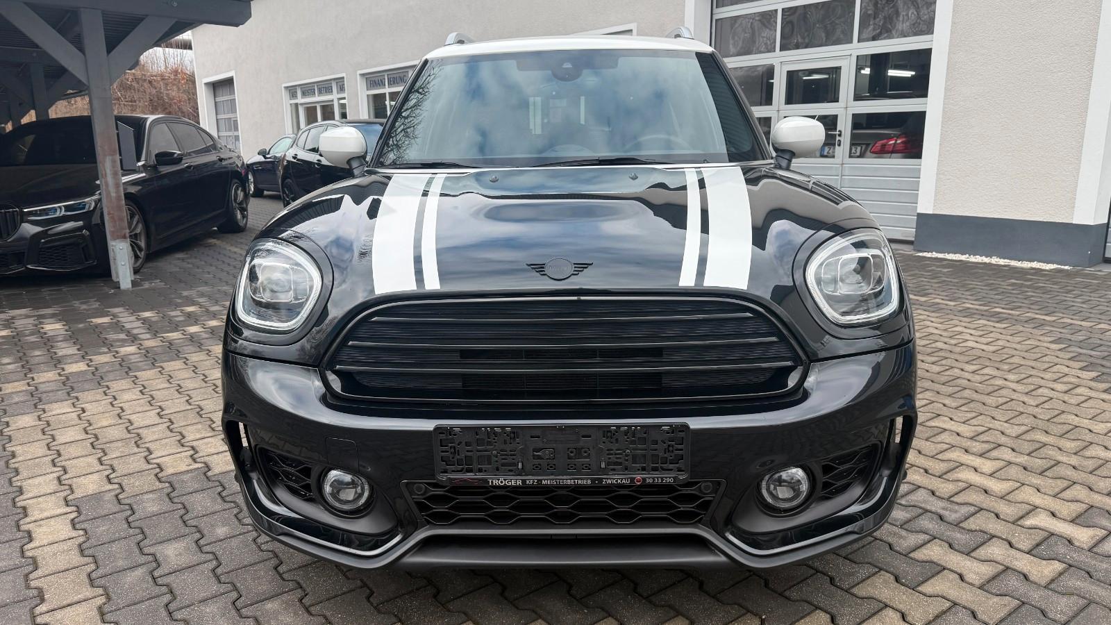 MINI Cooper D Countryman JKW Trim LED Navi Kam DAB