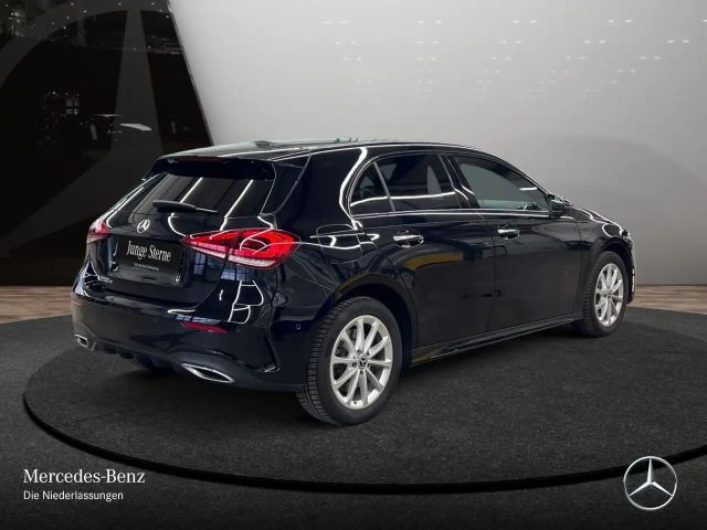 Mercedes-Benz A 250 A 250 e AMG Line