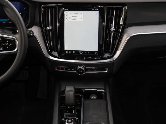 Volvo V60 Cross Country AWD Plus