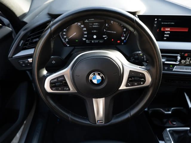 BMW 116 116i M-Sport Sedan