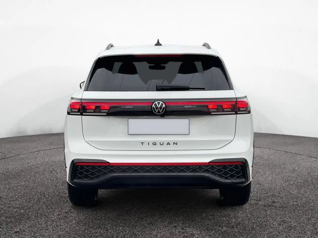 Volkswagen Tiguan 4Motion DSG R-Line