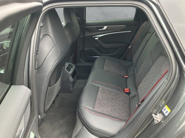 Audi S6 Avant Quattro