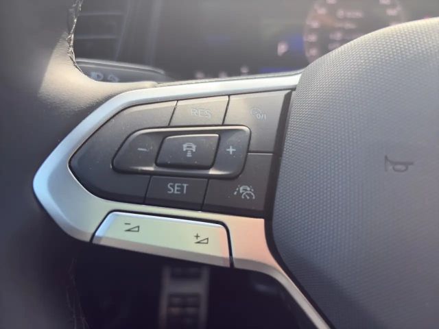 Volkswagen T-Roc 1.5 TSI R-Line Style