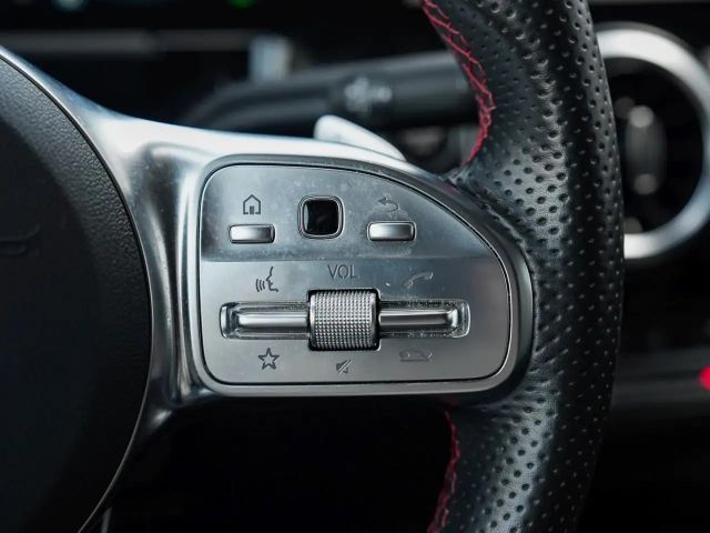 Mercedes-Benz GLA 250 AMG Line