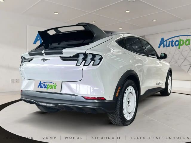 Ford Mustang Mach-E AWD GT