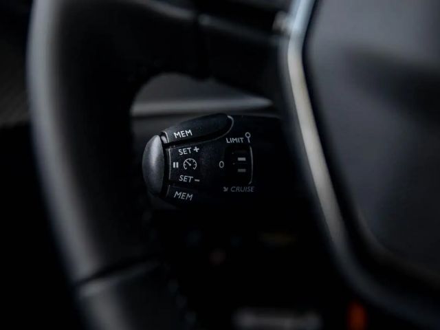 Peugeot 2008 145PK MHEV | Navi | PP V&A | Keyless | Apple Ca...