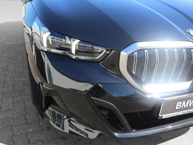 BMW 520 520d M-Sport Touring