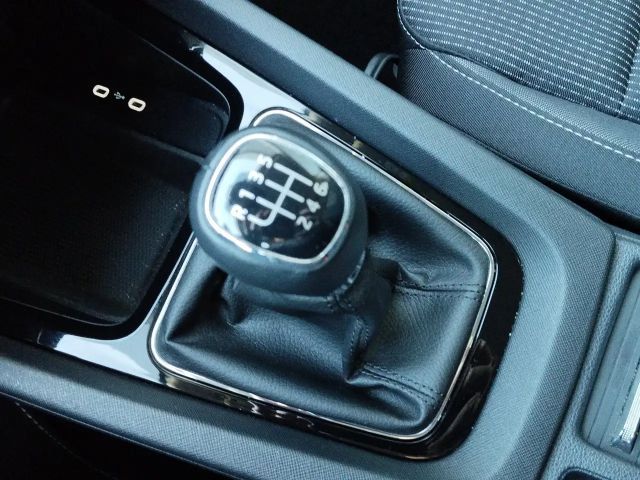 Skoda Octavia 1.5 TSI Ambition Combi