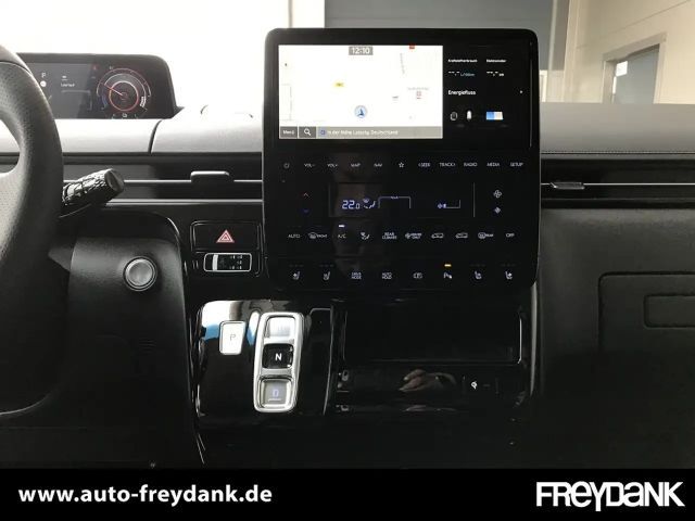 Hyundai Staria 7-Sitzer (MY25) HEV 1.6 T-GDI (225PS) 6-AT 2WD SIG