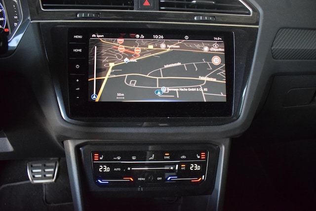 Volkswagen Tiguan 2.0 TSI DSG