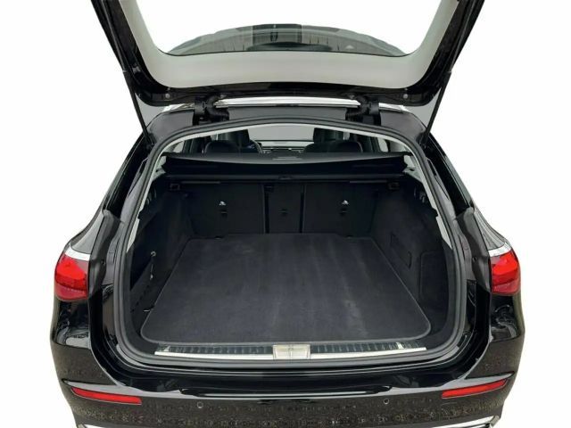 Mercedes-Benz E 200 AVANTGARDE Estate