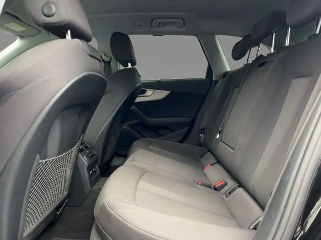 Audi A4 40 TFSI S-Tronic
