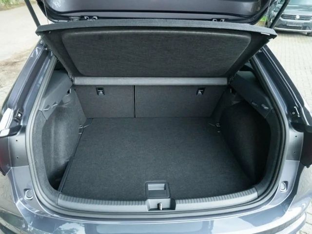 Volkswagen Taigo DSG IQ.Drive R-Line