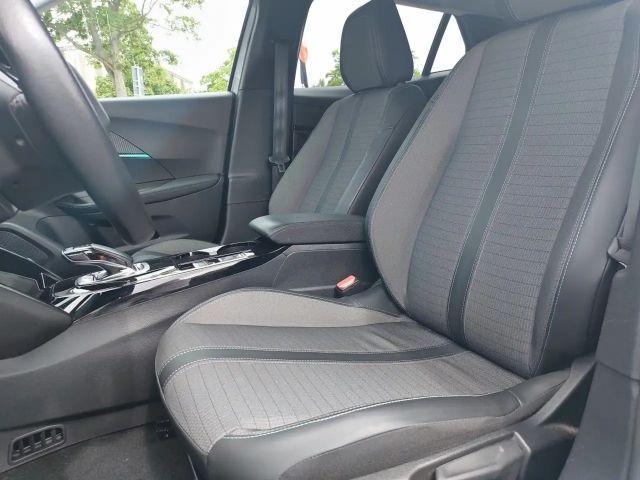 Peugeot E-2008 Allure Pack