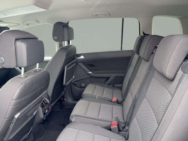 Volkswagen Touran 1.5 TSI DSG