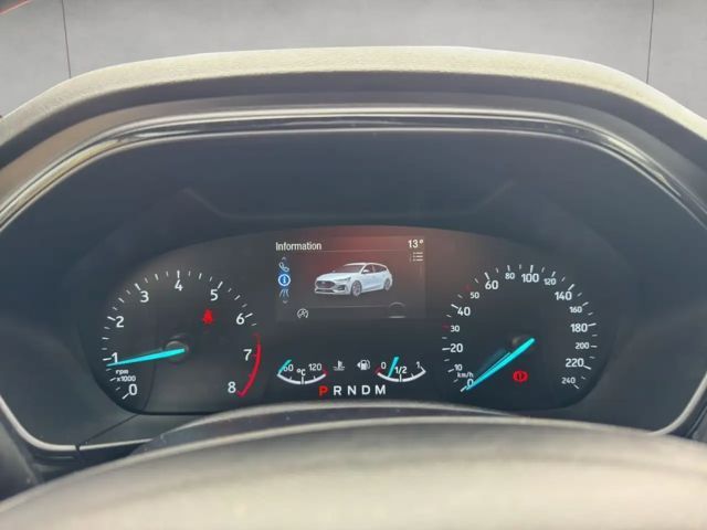 Ford Focus EcoBoost ST Line Wagon