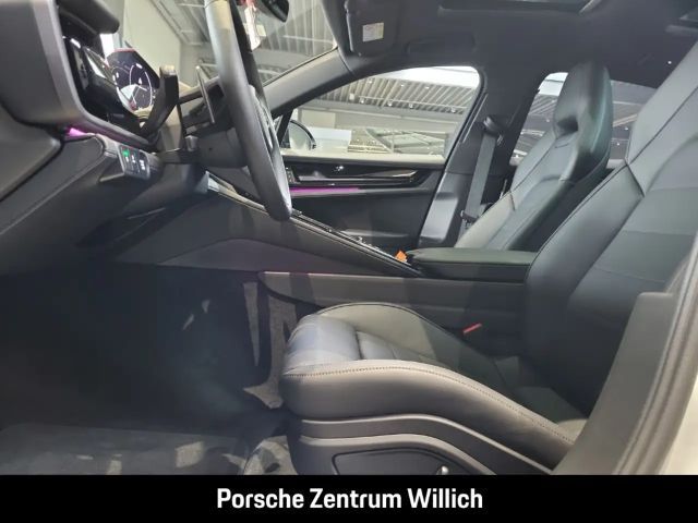 Porsche Panamera 4 E-Hybrid