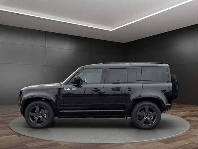 Land Rover Defender 110 Dynamic SE