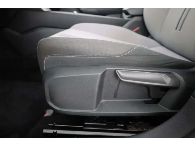 Seat Leon 2.0 TDI DSG Sportstourer Style