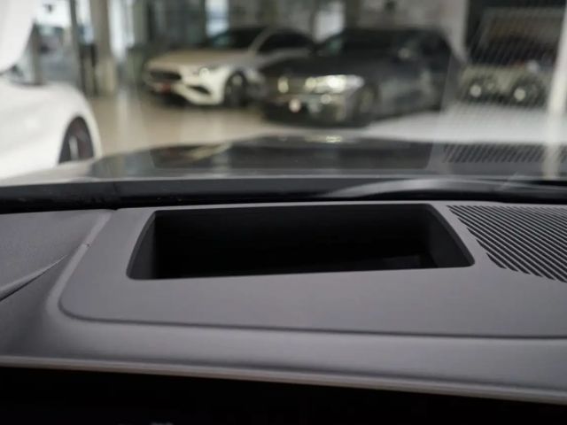 BMW 520 520d M-Sport Sedan xDrive