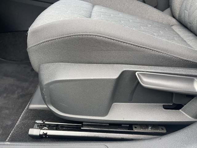 Volkswagen Golf 1.5 eTSI Golf VIII